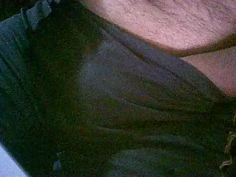 Snapshot of EroticMonster chatting on 11/05/25, 09:48 EroticMonster online show from 11/05/25, 09:48