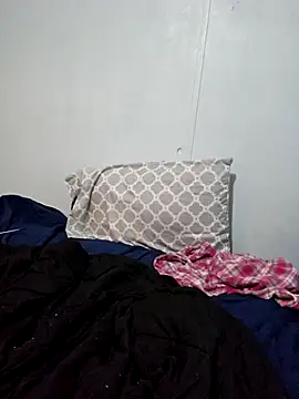 dylanroberts1995 online show from 03/04/25, 01:55