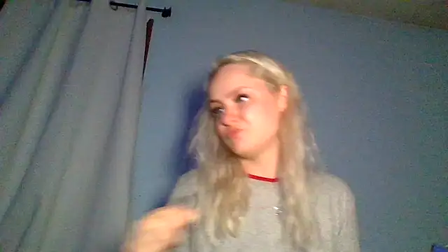 Snapshot of sluttypumpkin chatting on 07/10/26, 06:39 sluttypumpkin online show from 07/10/26, 06:39