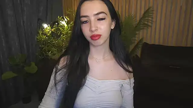 Snapshot of WildKittenX_ chatting on 10/10/25, 05:50 WildKittenX online show from 10/10/25, 05:50