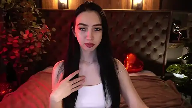 WildKittenX  online show from 02/08/26, 06:39