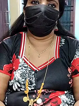 Snapshot of abinaya26 chatting on 03/05/25, 10:43 abinaya26 online show from 03/05/25, 10:43