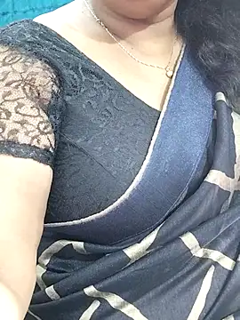 Snapshot of abinaya26 chatting on 11/25/25, 08:14 abinaya26 online show from 11/25/25, 08:14