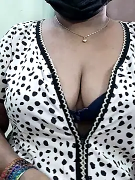 Snapshot of abinaya26 chatting on 12/05/25, 08:34 abinaya26 online show from 12/05/25, 08:34