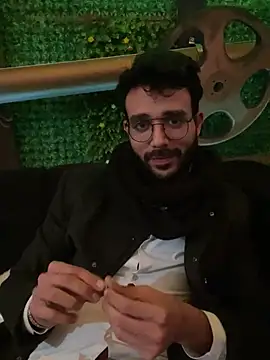 YJeromZCoxk online show from 03/09/25, 09:02