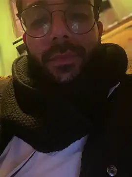 YJeromZCoxk online show from 03/10/25, 01:12