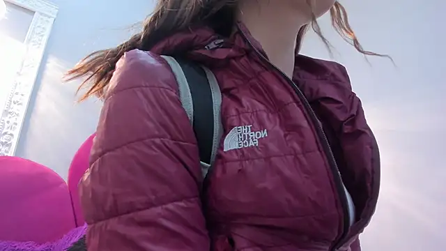 Bonniie 22 online show from 09/16/25, 12:50