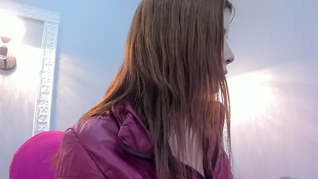 Bonniie 22 online show from 10/14/25, 02:18