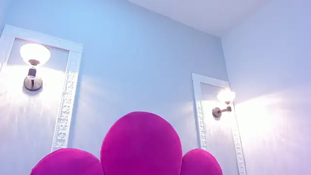 Bonniie 22 online show from 10/29/25, 01:46