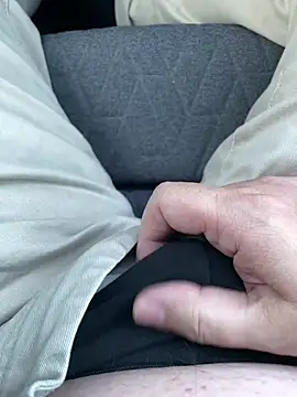 littletoy64 online show from 02/27/25, 04:21