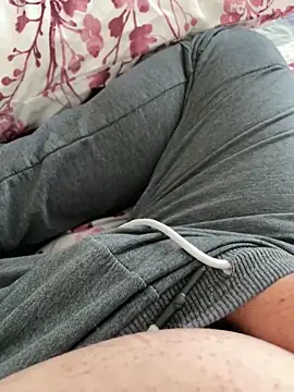 littletoy64 online show from 03/03/25, 02:15