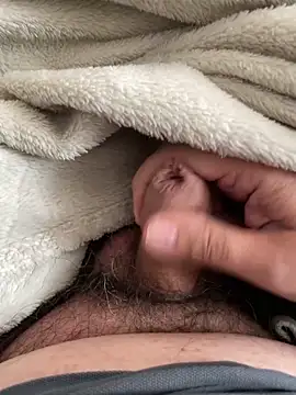 littletoy64 online show from 10/22/25, 09:42