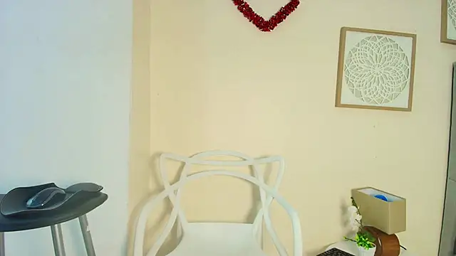 mary cute9 online show from 04/08/26, 12:16