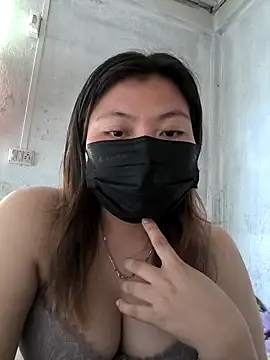 Snapshot of kushibobs chatting on 03/21/25, 07:44 kushibobs online show from 03/21/25, 07:44