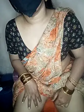 Snapshot of Bagi-Sexy chatting on 09/25/25, 10:57 Bagi-Sexy online show from 09/25/25, 10:57