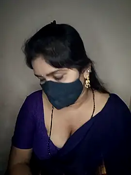 Snapshot of Bagi-Sexy chatting on 09/27/25, 07:19 Bagi-Sexy online show from 09/27/25, 07:19