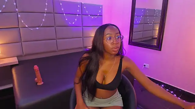 Qeen blackk online show from 03/08/25, 08:03