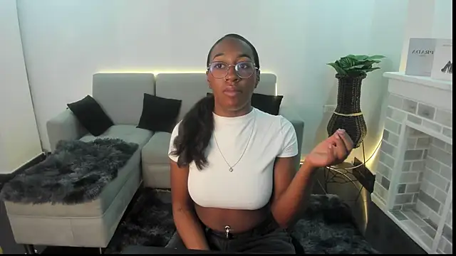 Qeen blackk online show from 02/13/26, 08:38