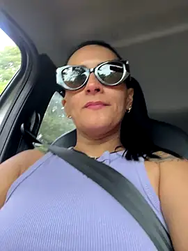 Snapshot of Sara_Charmy chatting on 11/02/25, 09:17 Sara Charmy online show from 11/02/25, 09:17