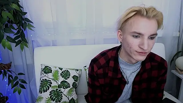 Snapshot of Limon_chik chatting on 03/06/25, 09:58 Limon chik online show from 03/06/25, 09:58