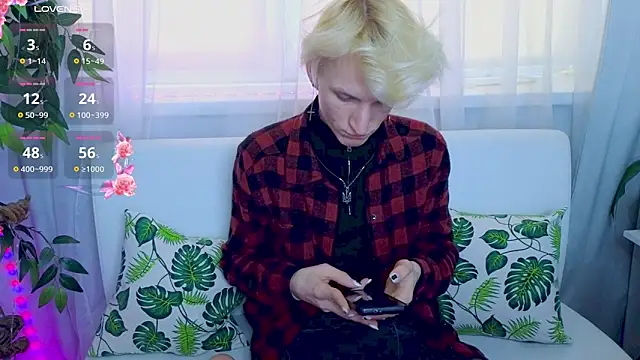 Snapshot of Limon_chik chatting on 03/08/25, 09:28 Limon chik online show from 03/08/25, 09:28