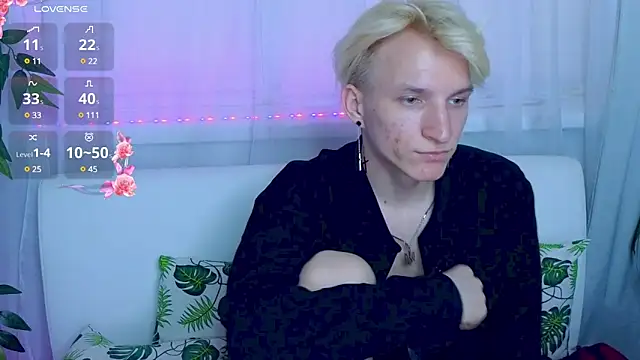 Snapshot of Limon_chik chatting on 03/08/25, 12:30 Limon chik online show from 03/08/25, 12:30