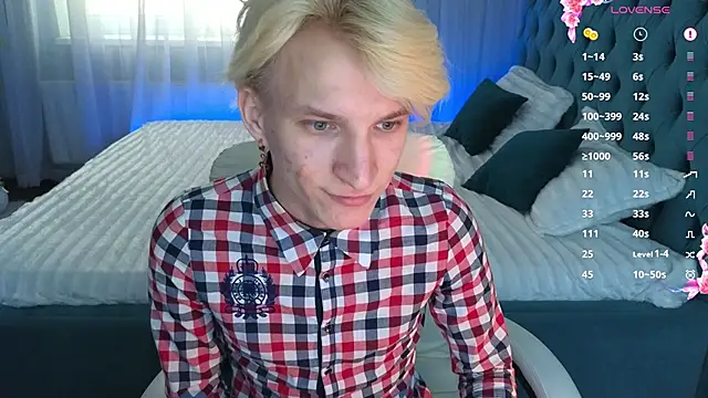 Snapshot of Limon_chik chatting on 03/09/25, 10:19 Limon chik online show from 03/09/25, 10:19