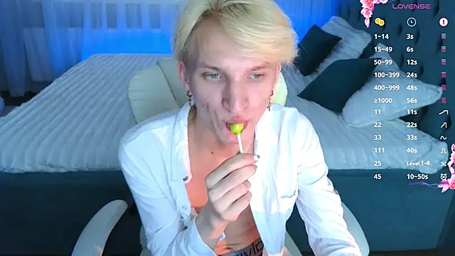 Snapshot of Limon_chik chatting on 03/09/25, 01:26 Limon chik online show from 03/09/25, 01:26