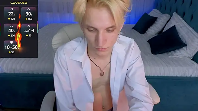 Snapshot of Limon_chik chatting on 03/14/25, 02:08 Limon chik online show from 03/14/25, 02:08