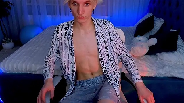 Snapshot of Limon_chik chatting on 03/18/25, 03:53 Limon chik online show from 03/18/25, 03:53