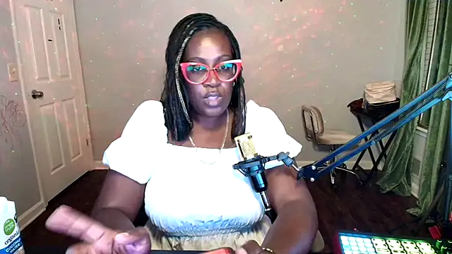 lovelyenigma365 online show from 04/04/26, 04:33