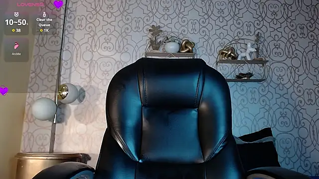 Snapshot of Oriana_gh chatting on 03/21/25, 09:45 Oriana gh online show from 03/21/25, 09:45