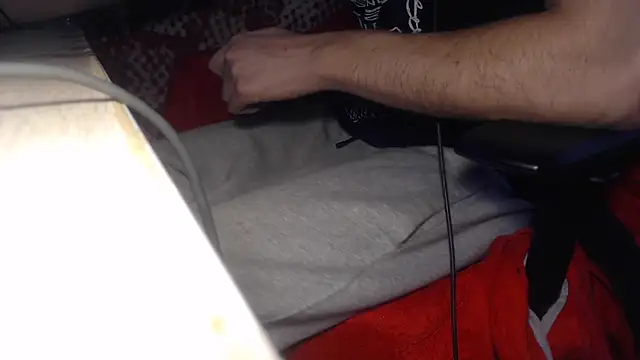 GreekDaddyNickOfficial online show from 11/03/25, 09:54