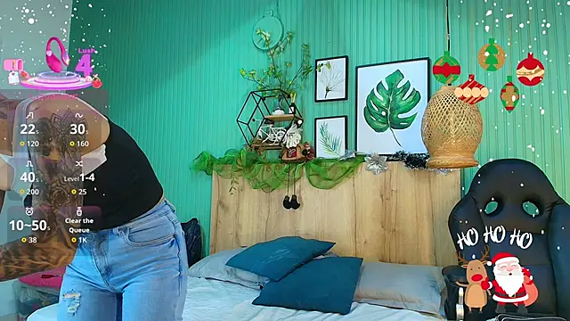 yessila parker online show from 12/18/25, 05:19