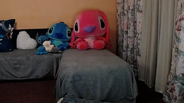 Maddison Summer online show from 11/23/25, 11:04