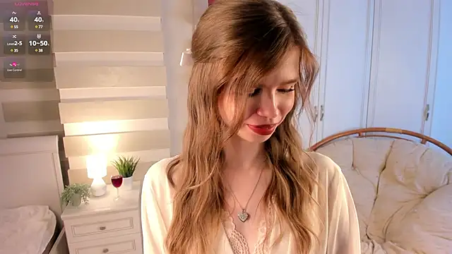 Snapshot of AmityDilley chatting on 03/14/25, 03:26 AmityDilley online show from 03/14/25, 03:26