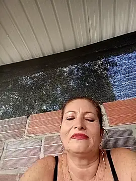 Snapshot of Sexy-Woman-Mature chatting on 11/22/25, 01:54 Sexy-Woman-Mature online show from 11/22/25, 01:54