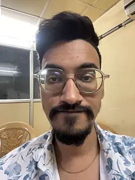 Snapshot of hypersexdriveboi chatting on 11/14/25, 02:27 hypersexdriveboi online show from 11/14/25, 02:27