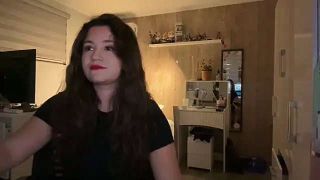 Piolapk online show from 03/31/26, 01:40