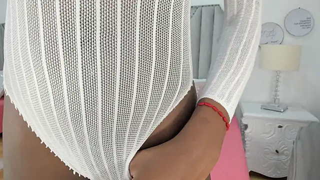 Snapshot of SamantaMarquez chatting on 11/04/25, 07:57 SamantaMarquez online show from 11/04/25, 07:57