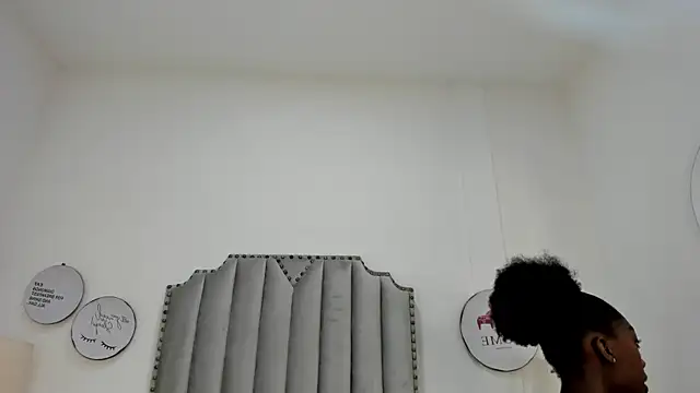 Snapshot of SamantaMarquez chatting on 05/03/26, 03:56 SamantaMarquez online show from 05/03/26, 03:56