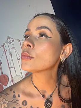 Snapshot of HotAlana_ chatting on 05/02/26, 02:16 HotAlana online show from 05/02/26, 02:16