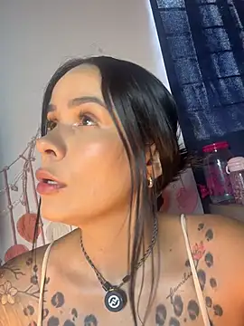 Snapshot of HotAlana_ chatting on 05/26/26, 08:16 HotAlana online show from 05/26/26, 08:16