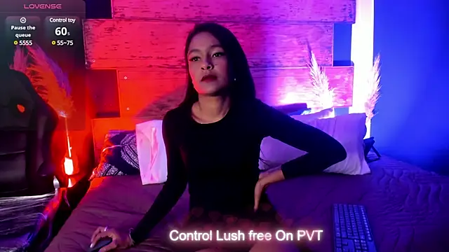 Fernanda liie  online show from 03/08/25, 12:30