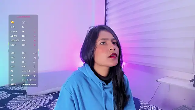 Fernanda liie  online show from 04/15/26, 12:56