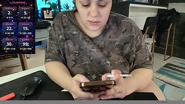 Layla- online show from 01/16/25, 10:53