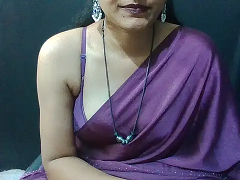 Snapshot of sugandha_bhabhi chatting on 11/29/25, 05:05 sugandha bhabhi online show from 11/29/25, 05:05