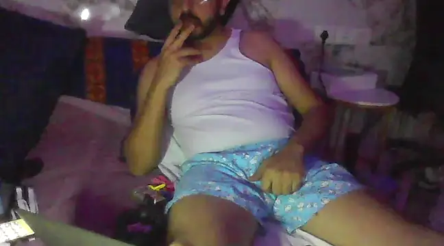 Snapshot of freakydesi chatting on 03/04/25, 08:49 freakydesi online show from 03/04/25, 08:49