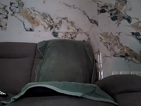 Snapshot of freakydesi chatting on 11/17/25, 07:14 freakydesi online show from 11/17/25, 07:14