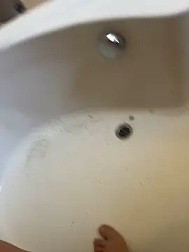 Snapshot of Mpampi chatting on 09/24/25, 12:08 Mpampi online show from 09/24/25, 12:08